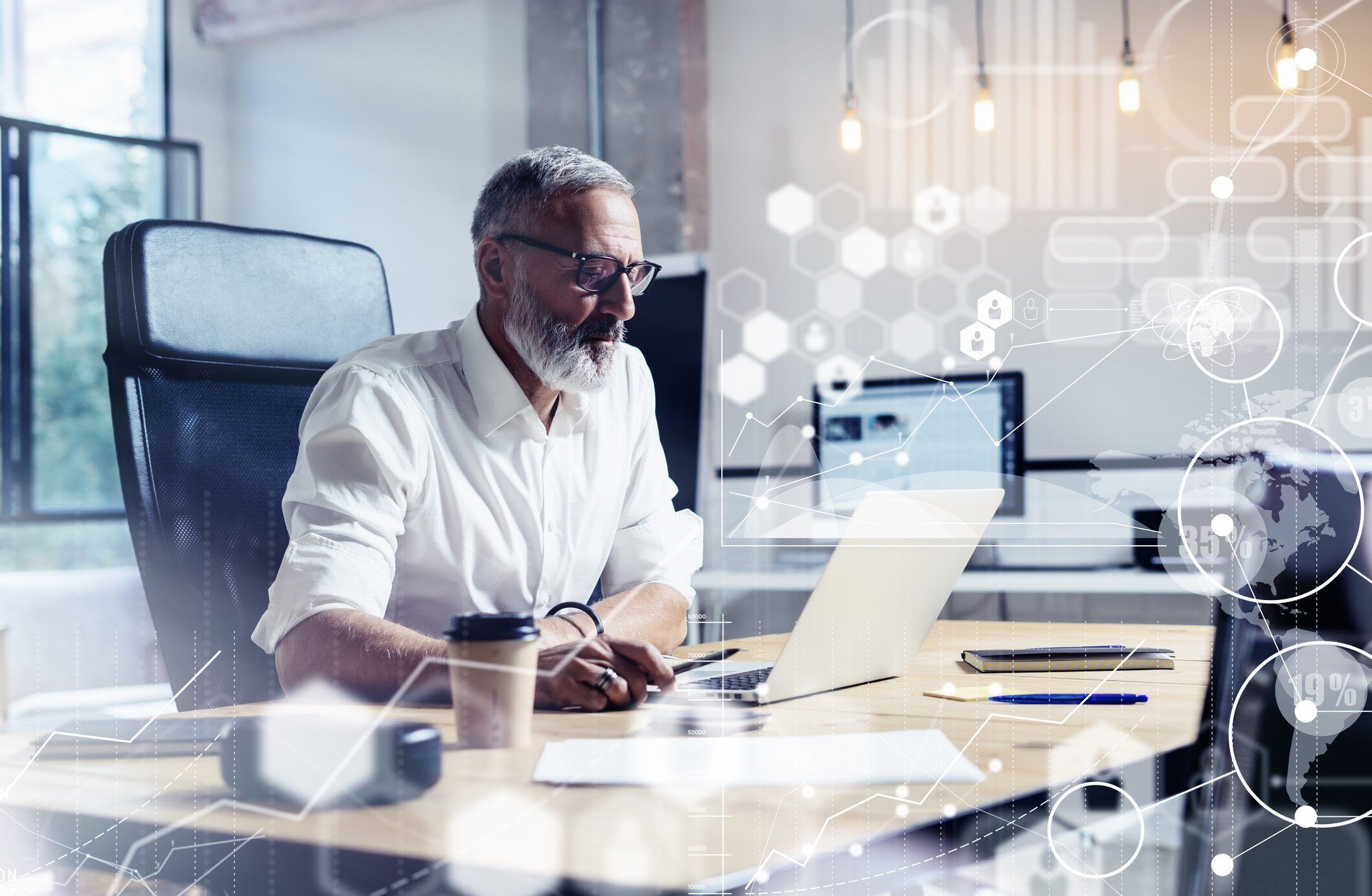 Man-Working_Data-Intelligence-1